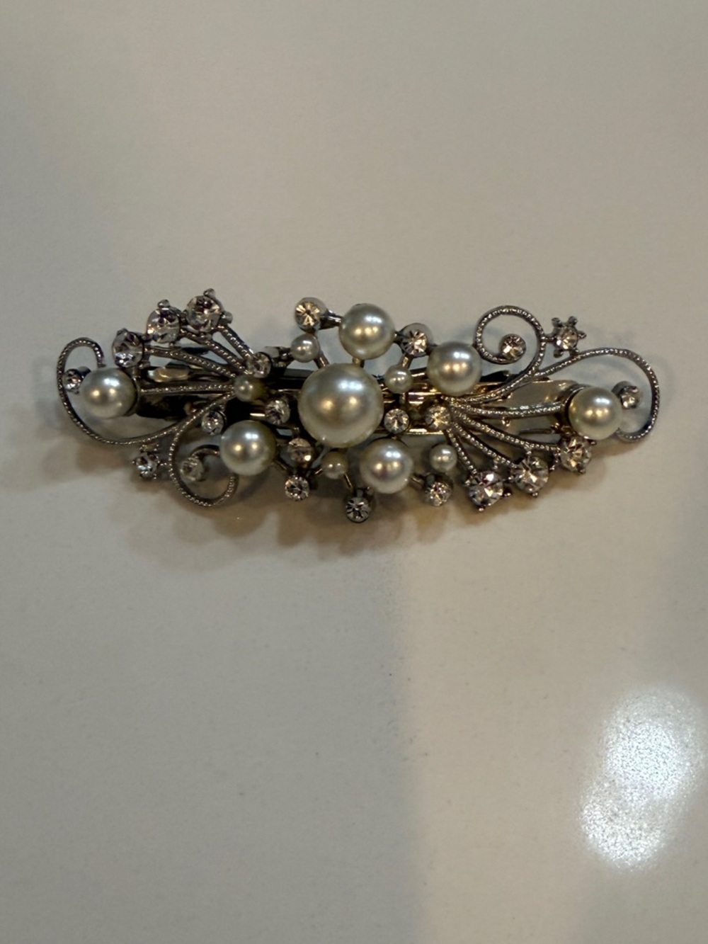 Vintage-Inspired Pearl & Rhinestone Bar Pin